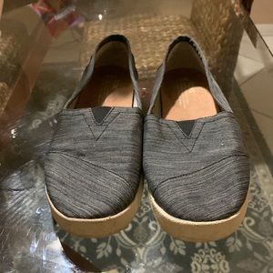 Womens Toms